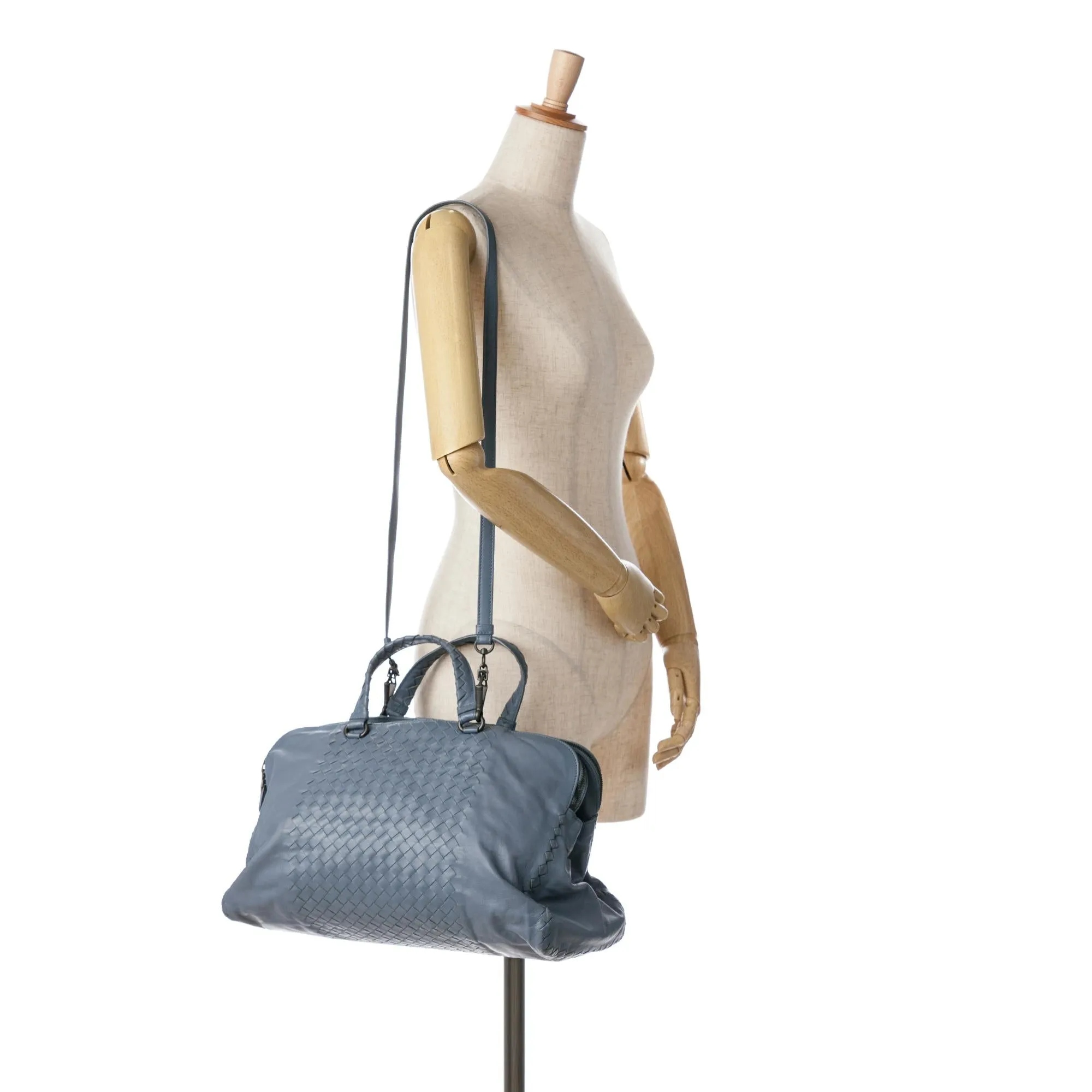 Bottega Veneta Intrecciato Leather Satchel (SHG-KnJaAO)