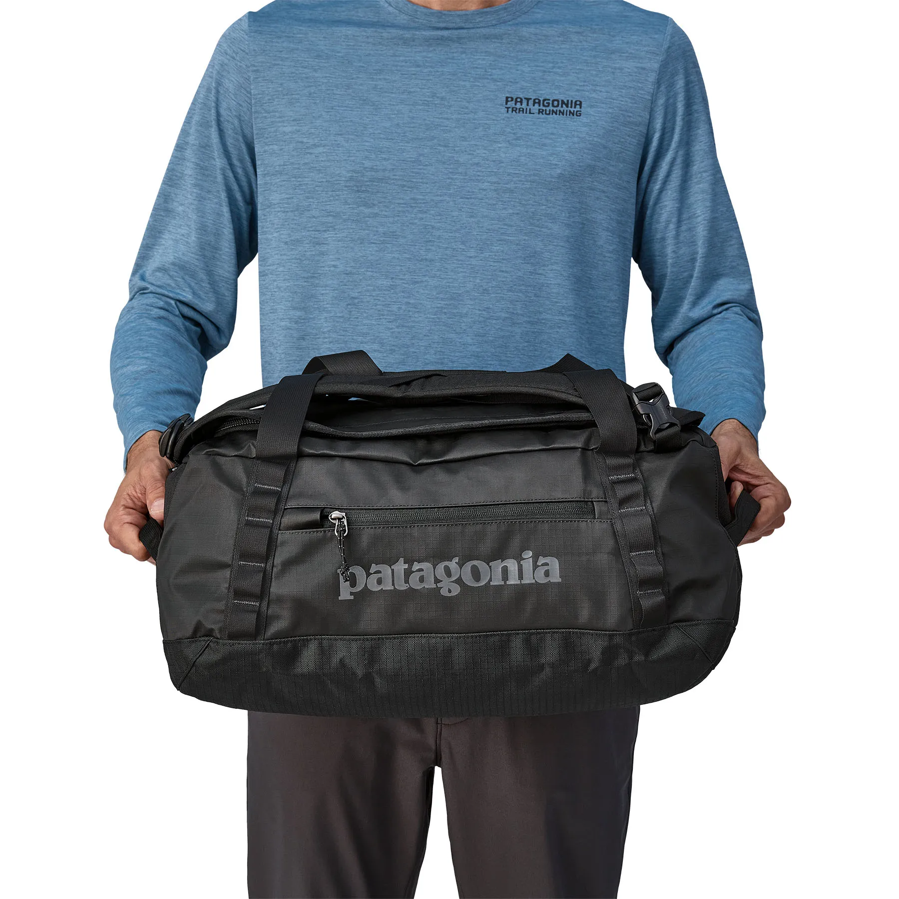 Patagonia Black Hole Duffel 40L Black | Buy Patagonia Black Hole Duffel 40L Black here | Outnorth